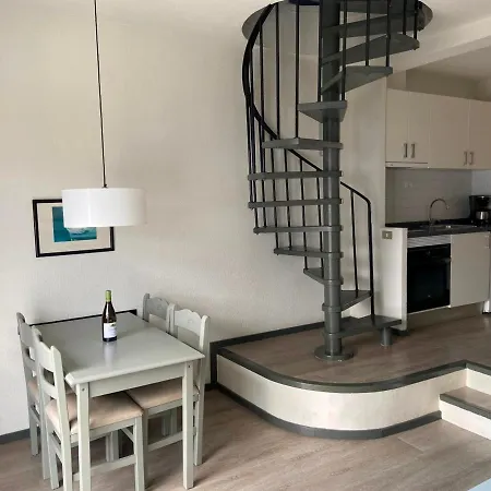 Two Bedrooms, Pool, Beach In Los Cristianos Apartman Los Cristianos
